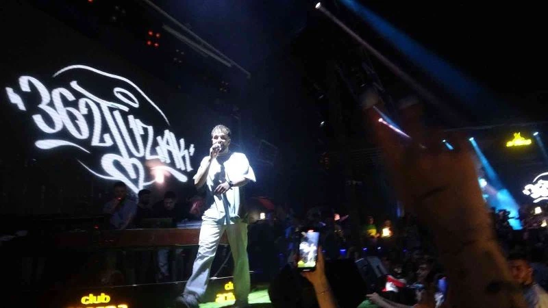 Club Areena’da Sefo rüzgarı esti
