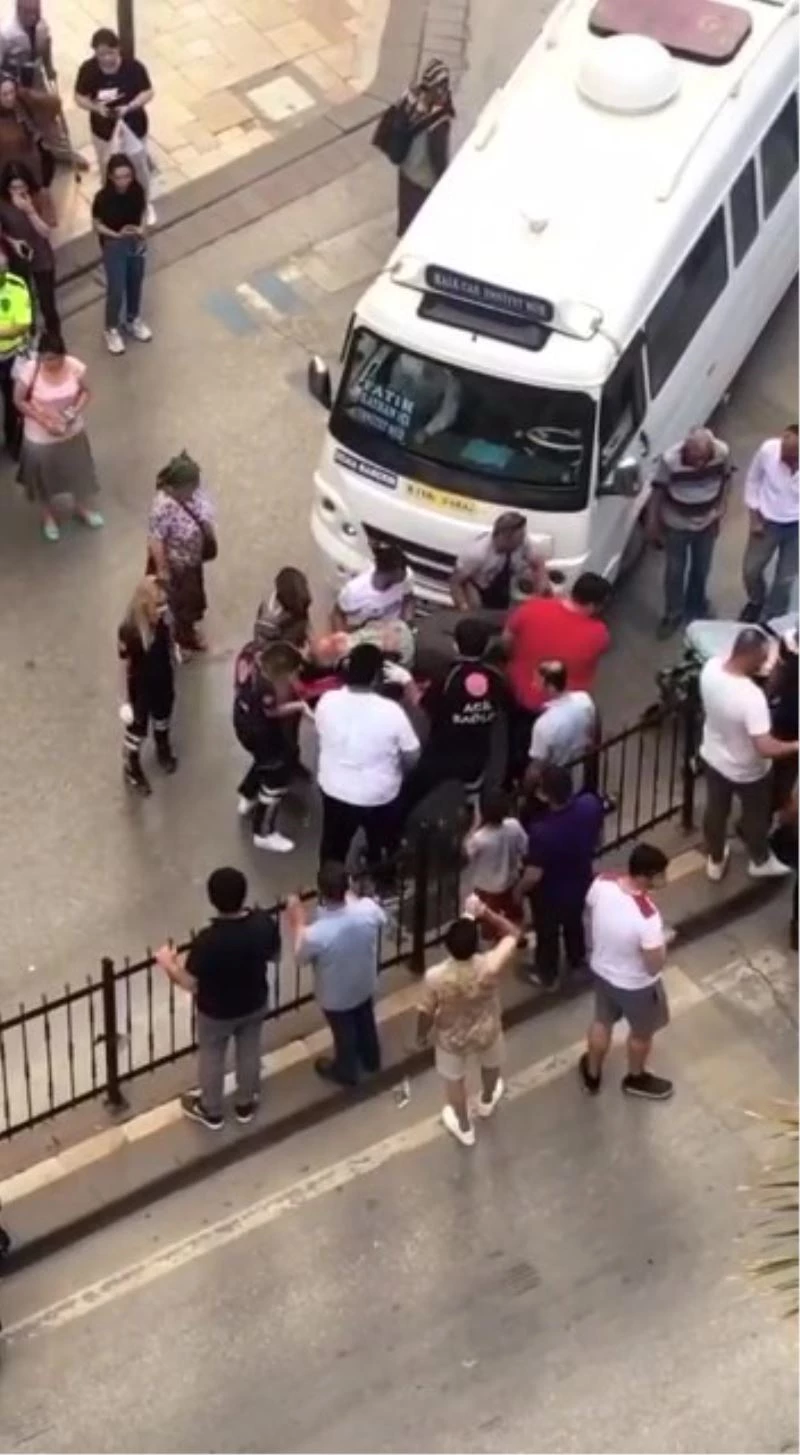 Minibüsün çarptığı yaşlı yaya yaşama tutunamadı
