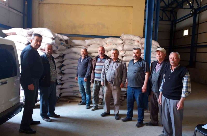Sinoplu çiftçilere hibe destekli çeltik tohumu dağıtıldı

