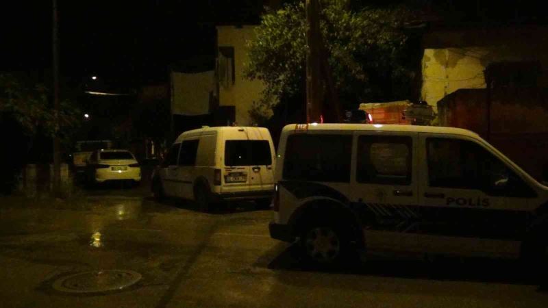 Kozan’da evinin önünde silahlı saldırıya uğrayan kişi öldü
