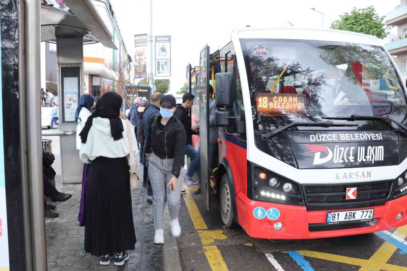 Bayramda 126 bin yolcu ücretsiz taşındı
