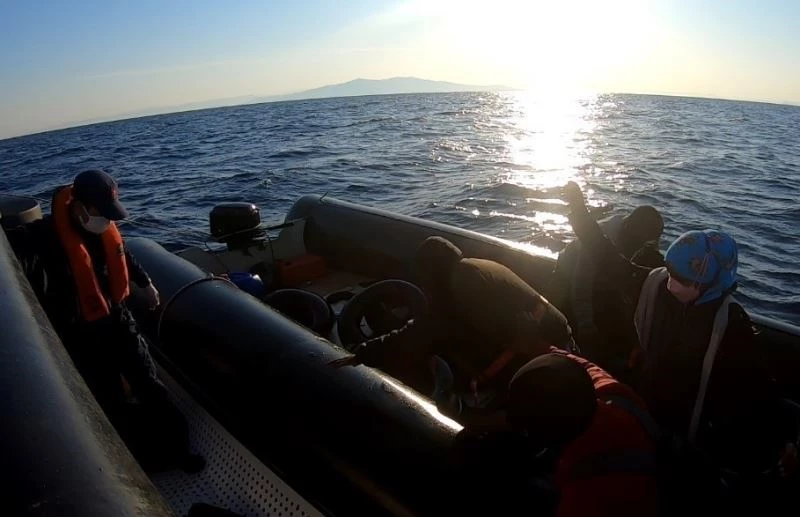 Yunan unsurlarınca geri itilen 41 göçmen kurtarıldı
