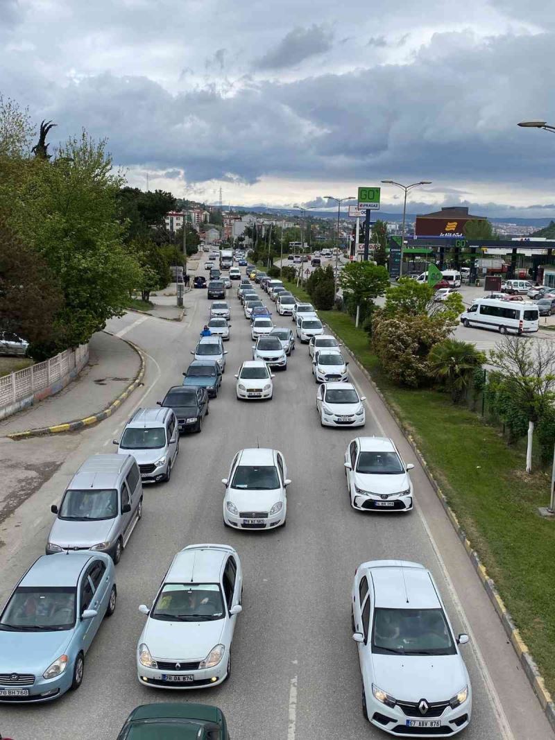 Karabük’te trafiğe kayıtlı araç sayısı 68 bin 512’ye yükseldi

