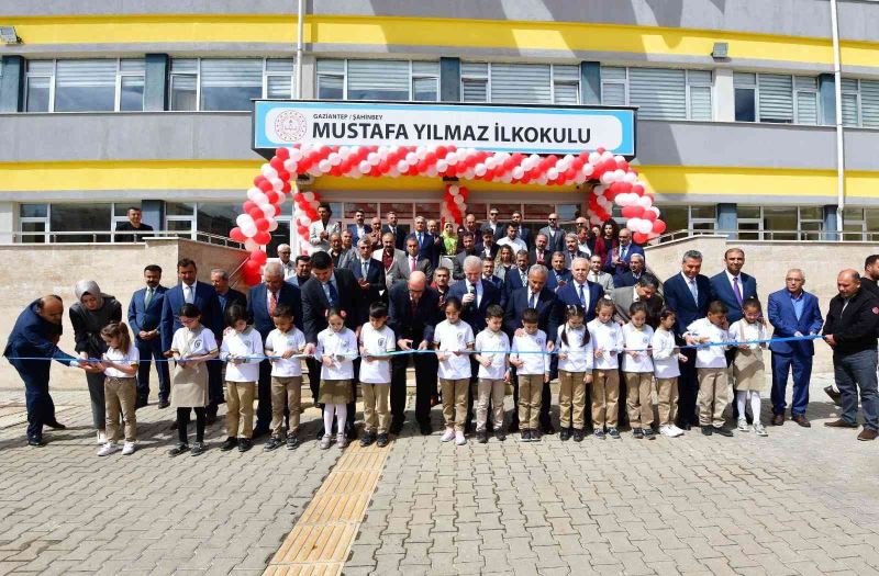 Eski bakanın isminin verildiği ilkokul açıldı
