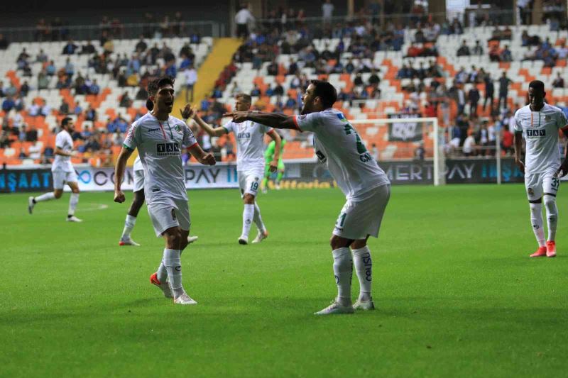 Spor Toto Süper Lig: Adana Demirspor: 0 - Alanyaspor: 1 (Maç devam ediyor)
