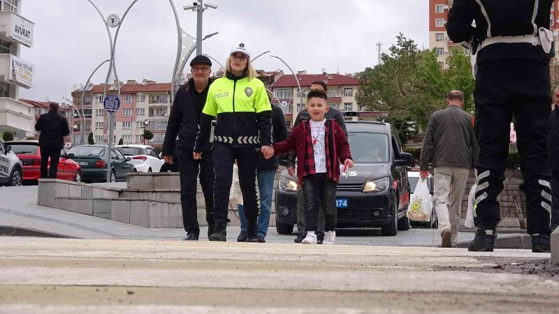 Yozgat’ta ‘Yayalar için 5 adımda güvenli trafik’ projesi tanıtıldı

