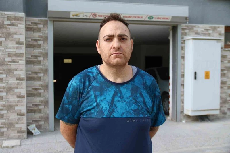  Hırsızların elektrikli bisiklet çalma anı güvenlik kameralarına yansıdı
