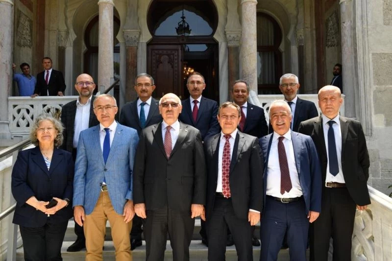 Rektör Çomaklı, ÜAK yönetim kurulu toplantısına katıldı
