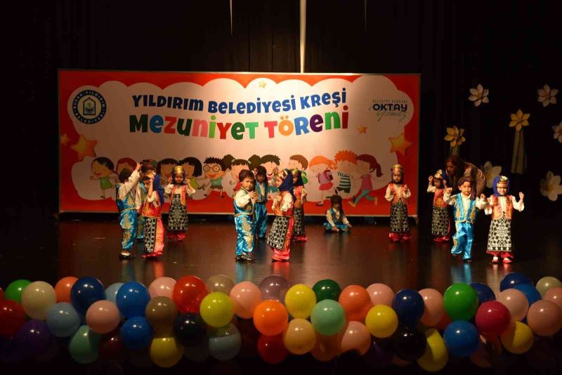 Yıldırımlı miniklerin mezuniyet heyecanı
