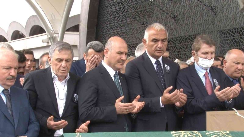 Bakanlar Süleyman Soylu ve Mehmet Nuri Ersoy, Nurettin Özaltın’ın cenazesine katıldı
