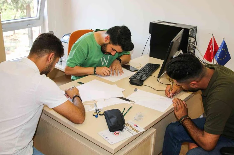 Şehrin ayakkabısı Ideathon ile tasarlandı
