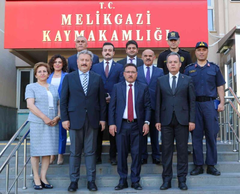 Vali Çiçek’ten Melikgazi’ye ziyaret
