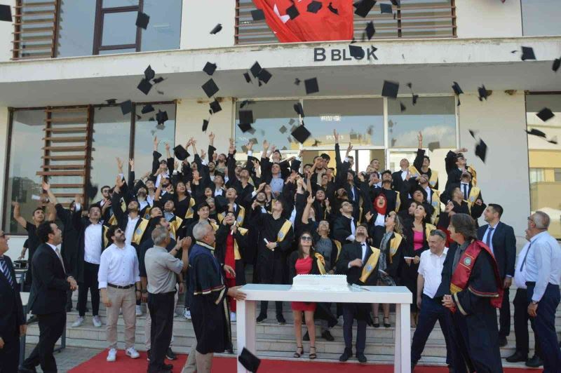 Orhangazi’de mezuniyet sevinci
