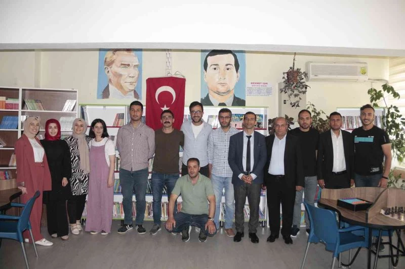 Tatvan şehidinin adı kütüphaneye verildi
