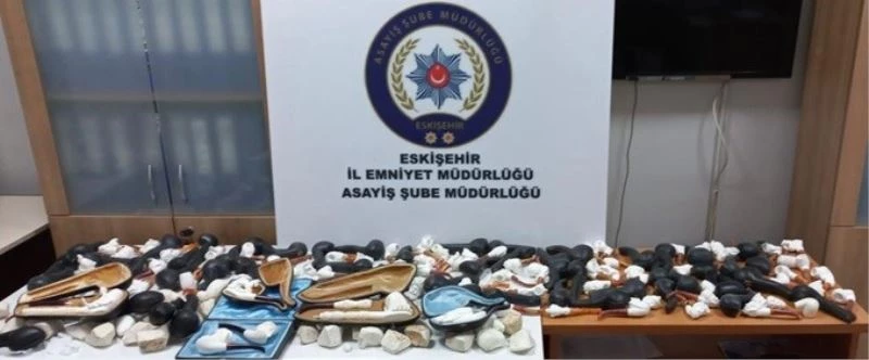 100 bin liralık lüle taşı çalan 2 kişiden 1’i tutuklandı
