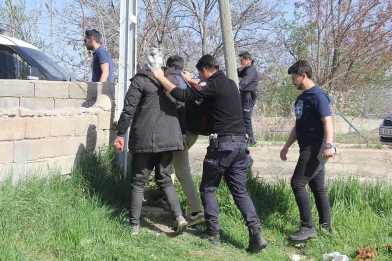 Erzincan’da son 1 ayda 149 kaçak göçmen yakalandı
