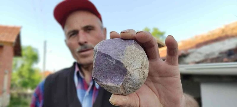 (Özel) Tarlasında çıkan taşların servet değerinde olduğunu çalındıktan sonra anladı
