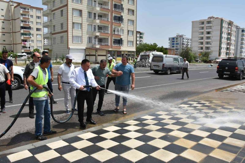 Başkan Beyoğlu’ndan temizlik çalışmalarına destek
