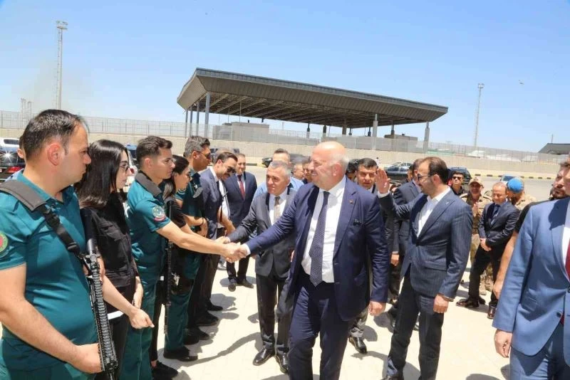 Şırnak Valisi Bilgin öncülüğünde kritik köprüye çözüm
