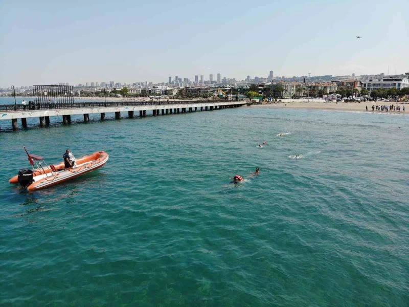 Aksiyon filmi gibi cankurtaran tatbikatı
