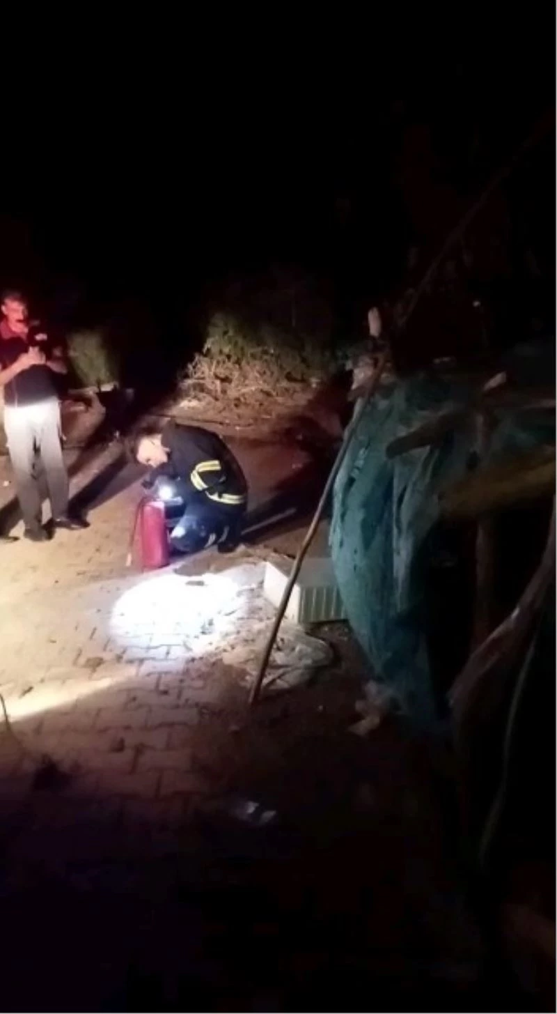 Alev alan piknik tüpü evi yakıyordu
