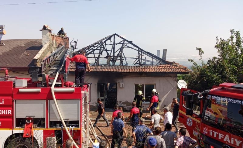 Babasından miras kalan evi ateşe verdi
