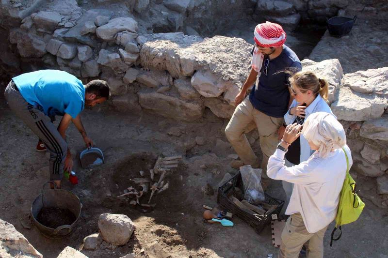 Anadolu’nun 6 bin yıllık tarihinin çıkarıldığı Kültepe’de kazı çalışmaları başladı
