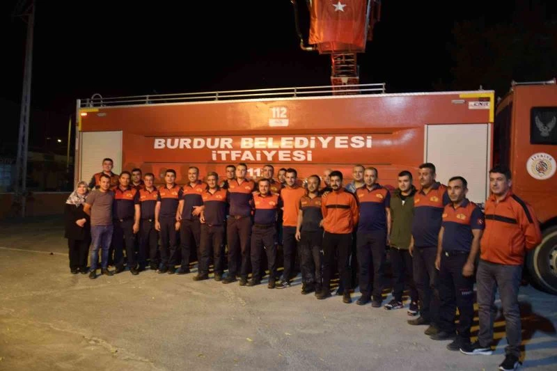 Marmaris yangın ekipleri sevinçle karşılandı
