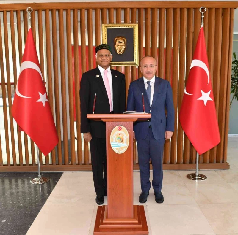 Vali Atik, Bangladeş Büyükelçisini ağırladı
