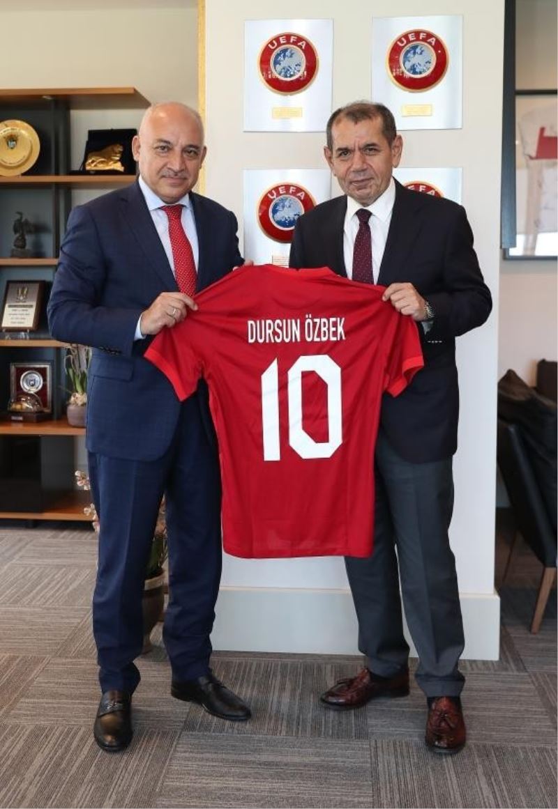 Galatasaray Başkanı Dursun Özbek’ten, Büyükekşi’ye ziyaret
