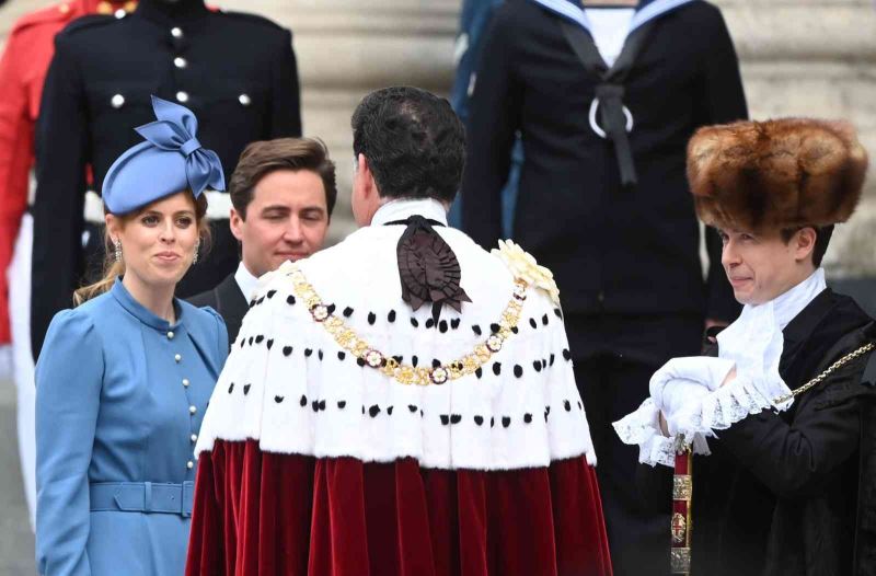 Kraliçe Elizabeth St. Paul Katedrali’ndeki törene katılmadı
