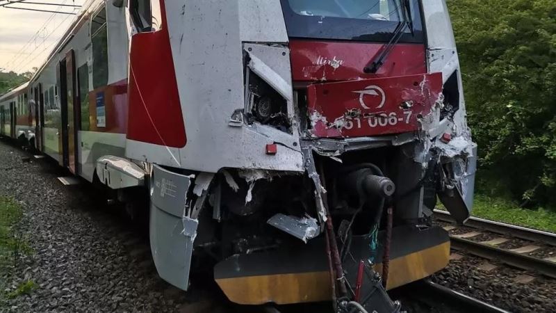 Slovakya’da tren kazasında 4’ü ağır 70 kişi yaralandı
