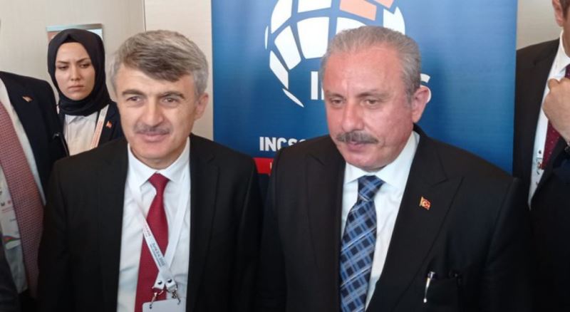DPÜ Rektörü Uysal, ’INCSOS VII Karabağ Kongresi’ne katıldı
