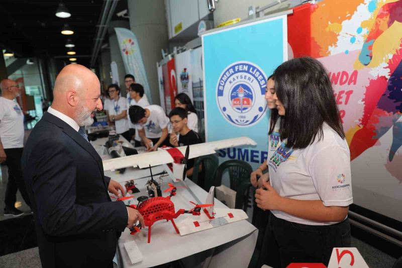 Sınır tanımayan teknoloji festivali ‘Kocafest’te gençlerin hayalleri gerçekleşiyor

