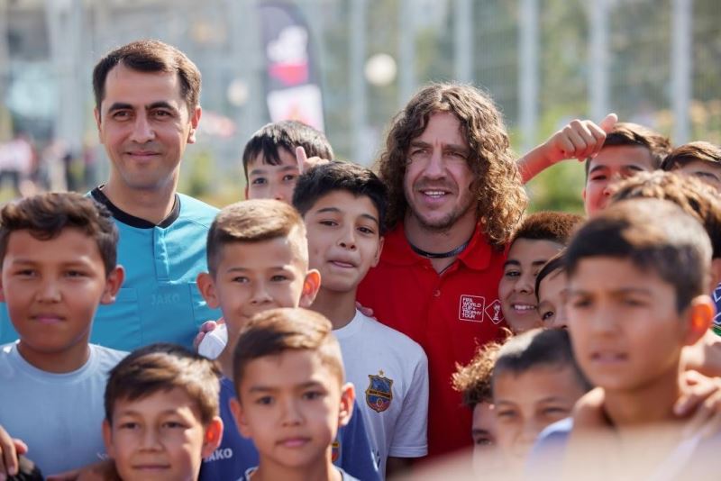 Barcelona’nın efsane kaptanlarından Puyol: 