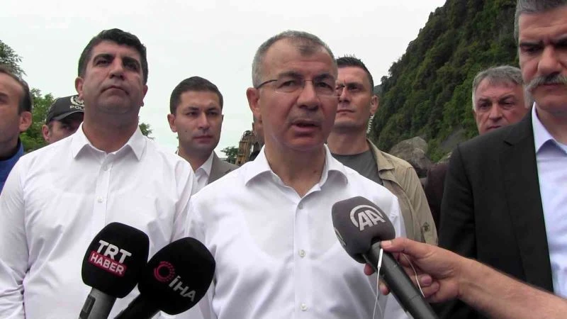 Artvin Valisi Doruk: 