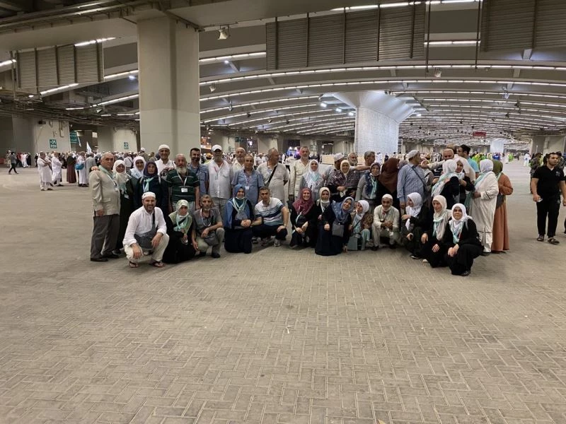 Kutsal topraklarda bulunan Müslümanlar hacı oldu
