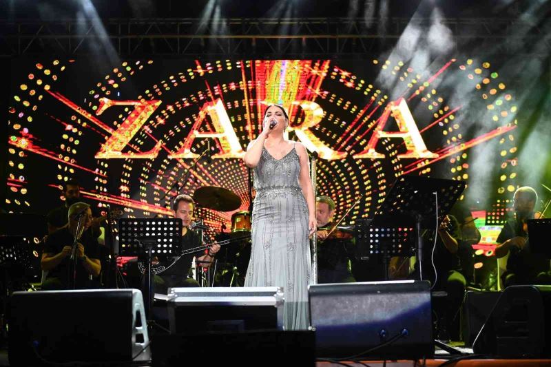 Karacakılavuz Keşkek Şenliği Zara konseri ile sona erdi
