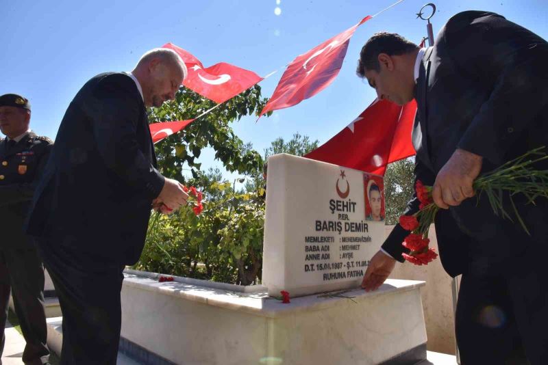 15 Temmuz şehitleri Menemen’de dualarla anıldı
