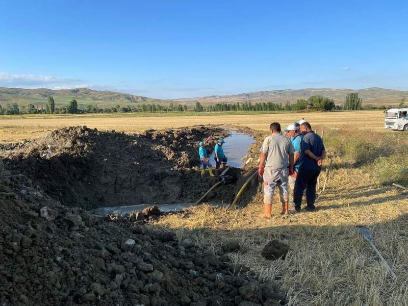 Sungurlu’da arıza giderildi  ilçeye yeniden su verildi
