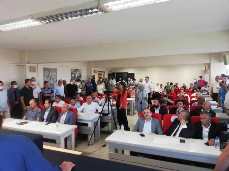 Menderes seçimleri 3. tura kaldı
