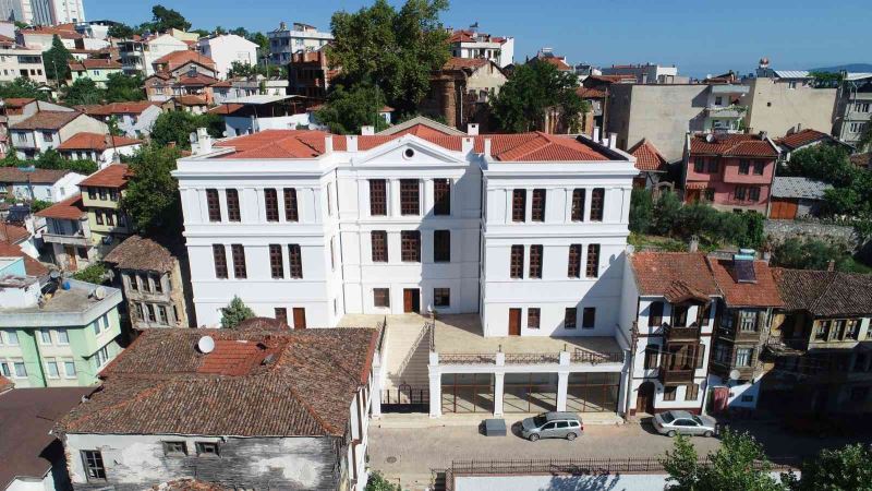 Bursa’nın sualtı arkeologları İznik Gölü kazılarına Mudanya’da hazırlanıyor
