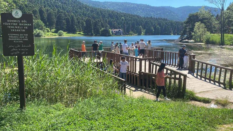 Bolu’daki turizm merkezleri bayramda 63 bin 845 ziyaretçiyi ağırladı
