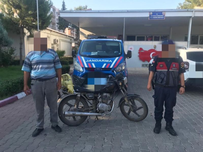 Çalınan motosiklet bulunarak sahibine teslim edildi
