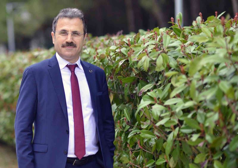 MSKÜ Rektörü Prof. Dr. Çiçek’in performansına, Bronz ödül
