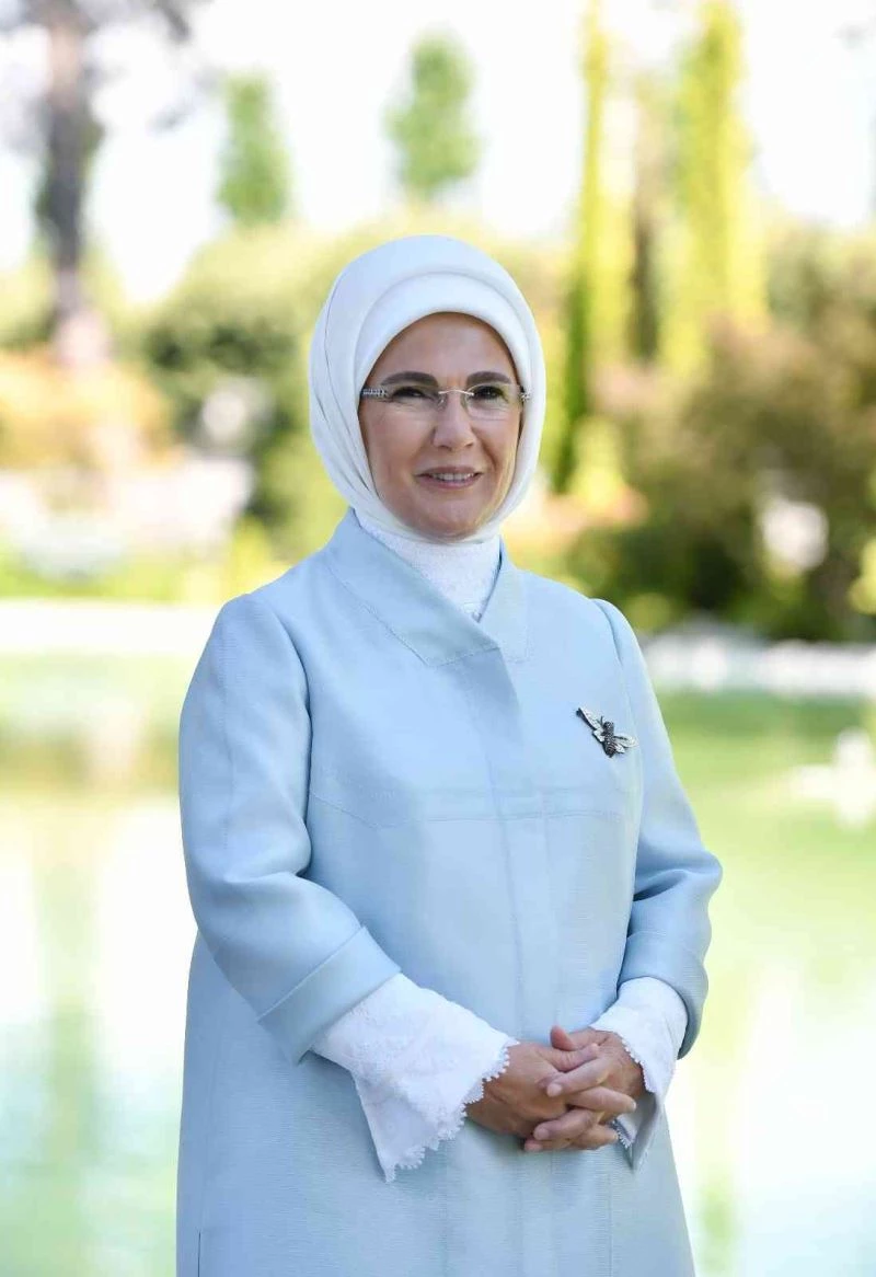 Emine Erdoğan’dan “Ukrayna 2. Lider Eşleri Zirvesi’ne video mesaj
