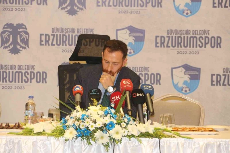 Ahmet Dal: “Sahada attığınız golü hakem vermezse, ofsayttan gol yerseniz transfer yapmanın anlamı olmuyor”
