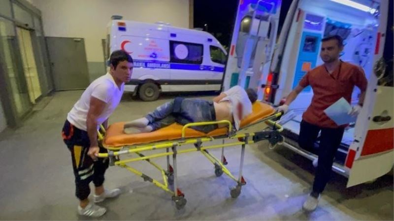 Adana’da sırtından bıçaklanan kişi ağır yaralandı