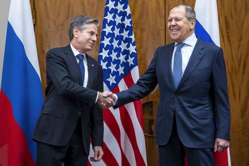 ABD Dışişleri Bakanı Blinken, Ukrayna’nın işgalinden bu yana ilk kez Rus mevkidaşı Lavrov ile görüşecek
