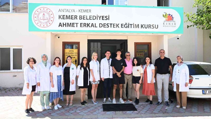 Ahmet Erkal Destek Eğitim Kursu öğrencilerinden başarılı sıralamalar

